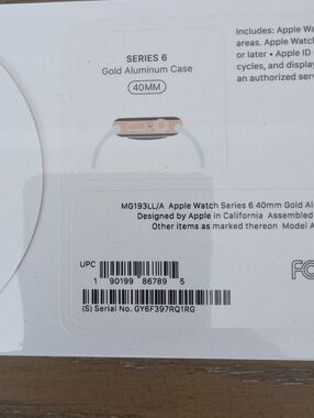 Apple Watch Series 6 Gold Aluminum Case (40mm) W/Black Band